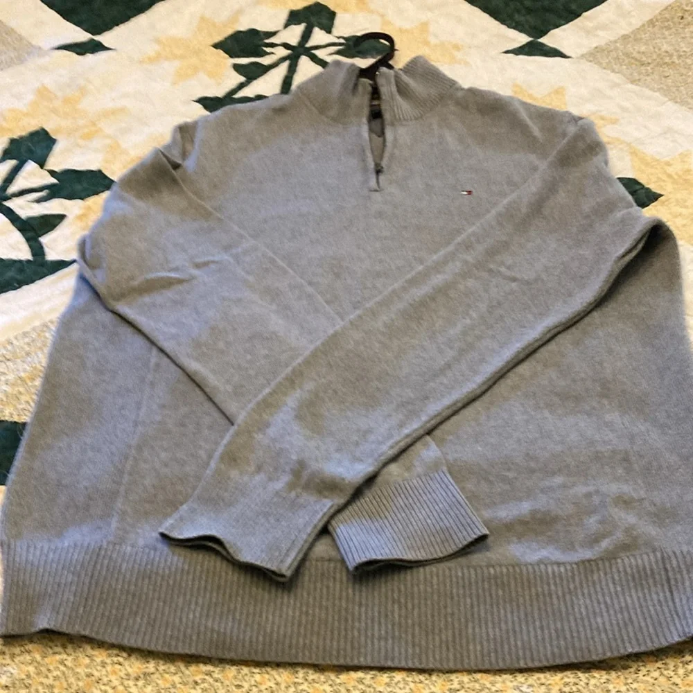 Tommy Hilfiger 1/4 zip mens XL gray pullover sweater 100% cotton fall winter